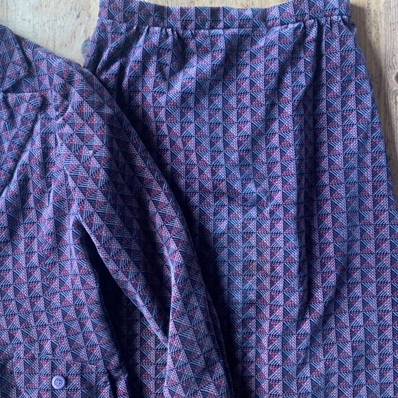 Vintage Stephen Casuals Mauve and Black Patterned 1970’s Suit - Picture 4 of 16